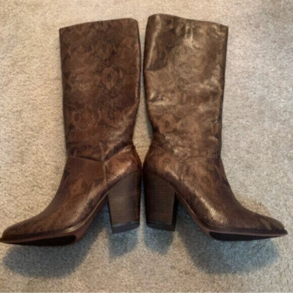 Trask Elena Tall Knee-High Boots - Picture 6 of 12